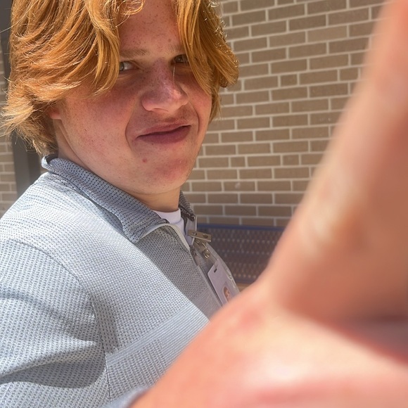 Cayden Woolard Age: 17. 163 Louisivelle Cr, Kentucky - Picture 4 of 4